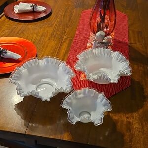 3 Fenton Bowls